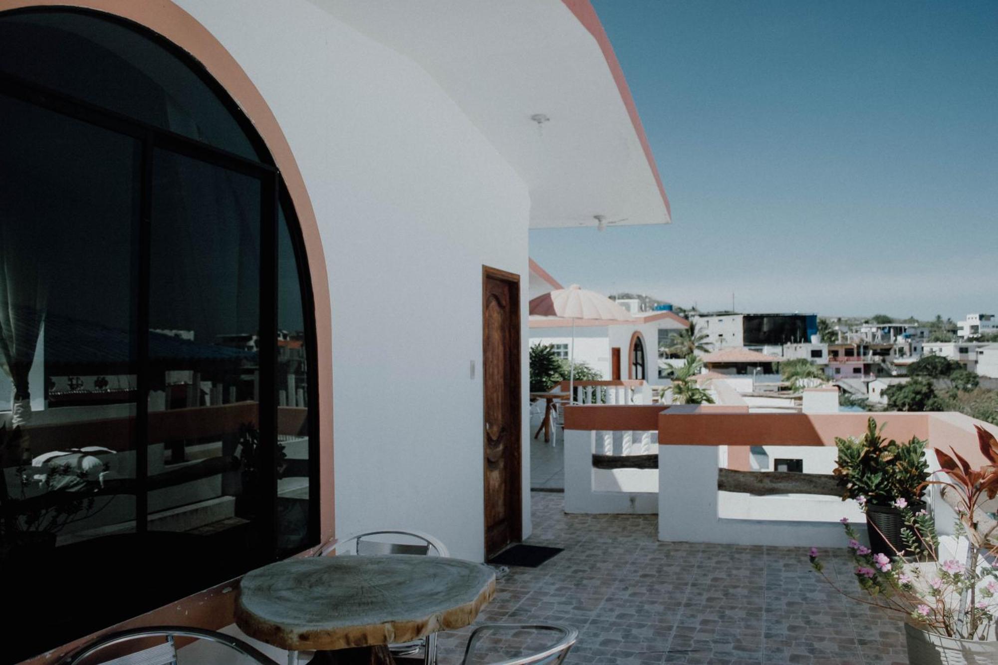 Hotel Casa De Nelly Puerto Baquerizo Moreno Zewnętrze zdjęcie